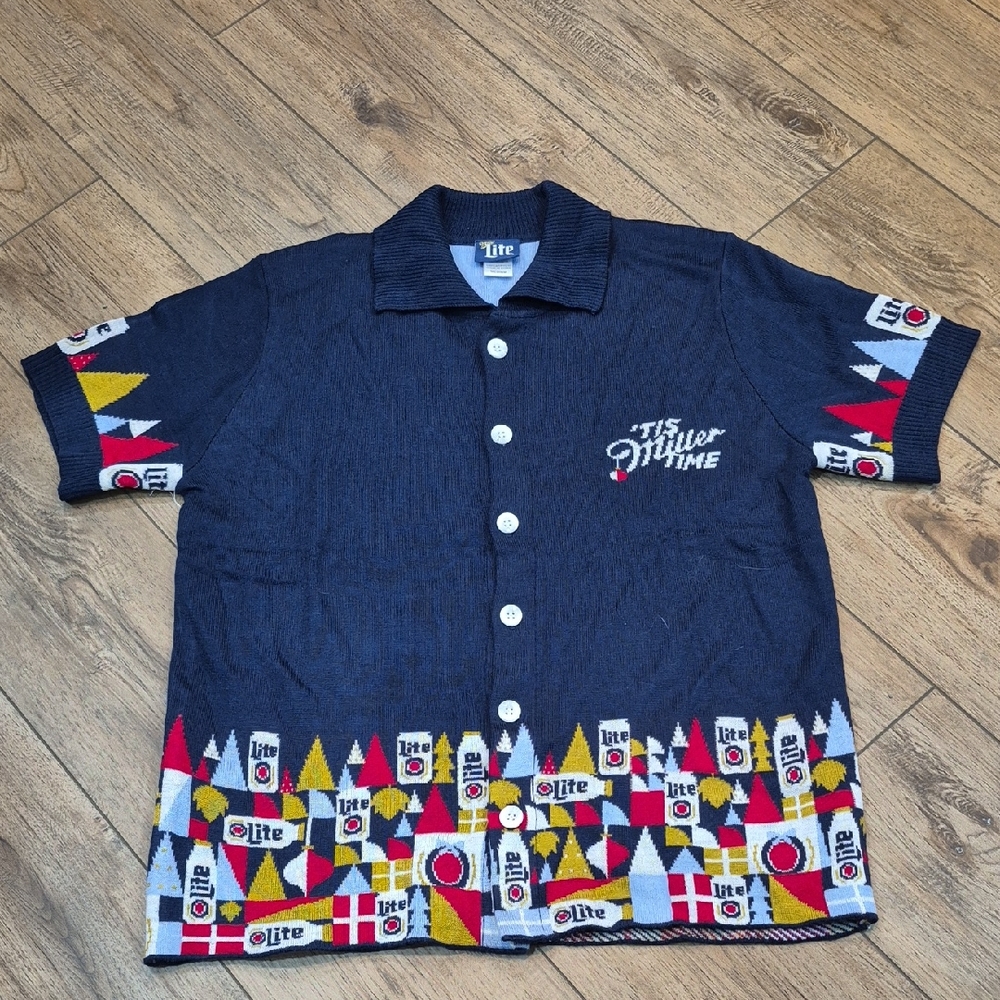 NWOT Miller Lite "It's Miller Time" Short Sleeve Holiday Cardigan, Medium